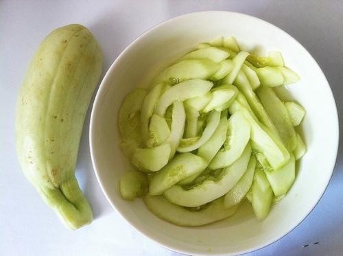 吃白瓜的作用,润肺清热，养生保健的天然良药