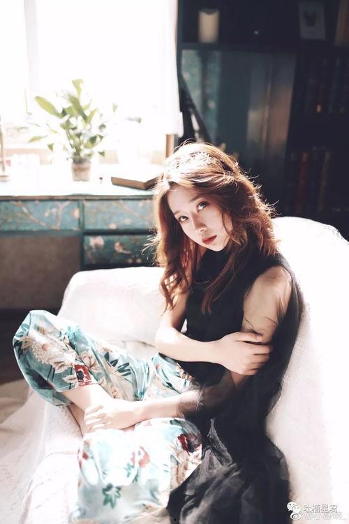 吃瓜抖音丝丝,丝丝带你领略短视频世界的酸甜苦辣